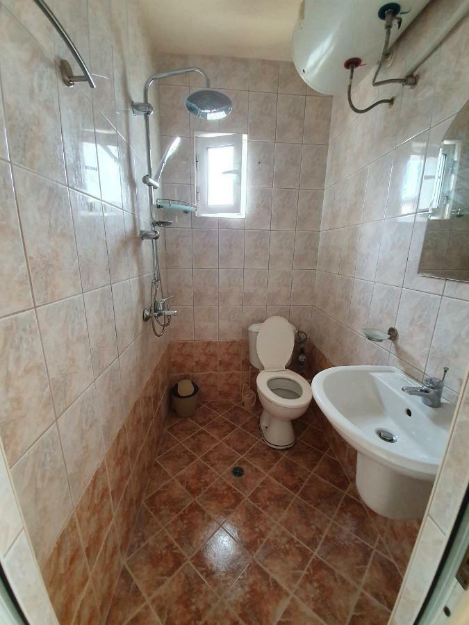 Tersus Apartment Varna Bagian luar foto